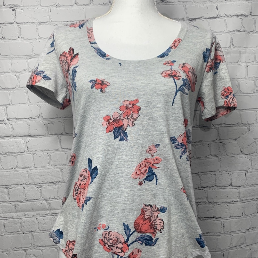 NWT Lucky Floral Tee